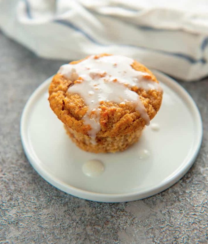 LOW-CARB CINNAMON ROLL MUFFINS